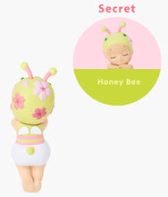 Load image into Gallery viewer, Sonny Angel - Cherry Blossom Series Hippers