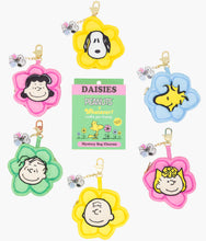 Load image into Gallery viewer, Peanuts - Sherbert Spring Flowers Coin Bag Charm - Blind Box