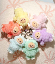 Load image into Gallery viewer, Smoko - Hank Yeti Goes Pastel - Blind Box Pendant