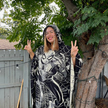 Load image into Gallery viewer, Spider-Man Poncho - Adult Size