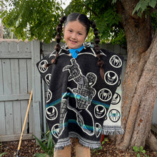 Load image into Gallery viewer, Spider-Man Poncho - Youth Size
