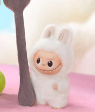 Load image into Gallery viewer, The Monsters - Pin For Love - Vinyl Plush Pendant (N-Z)