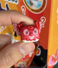 Load image into Gallery viewer, Disney Munchlings - Super Sizzlin' - Blind Bag
