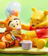 Load image into Gallery viewer, Winnie The Pooh Best Friends Party - Blind Box