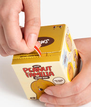 Load image into Gallery viewer, Smoko - Peanut Familia - Blind Box Figure
