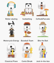 Load image into Gallery viewer, Snoopy - The Best Friends Series - Blind Box Figure