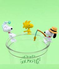 Load image into Gallery viewer, Peanuts Snoopy Cup Charm - Blind Bag