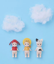 Load image into Gallery viewer, Sonny Angel - Creatures Series by Donna Wilson