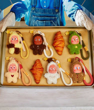 Load image into Gallery viewer, Twinkle Twinkle - Savor the Moment Series Fresh Baked Mini Cookies Plush Pendant - Blind Box