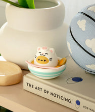 Load image into Gallery viewer, Smoko - Tayto Cats - Blind Box Figure