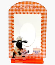Load image into Gallery viewer, Wallace &amp; Gromit - Random Acrylic Photo Card Stand - Blind Bag
