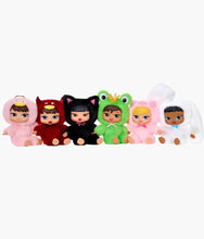 Load image into Gallery viewer, Bratz - Bratziez Iconz Series Plush Keychain - Blind Box
