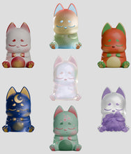 Load image into Gallery viewer, Chuuu - Vinyl Figure Blind Box
