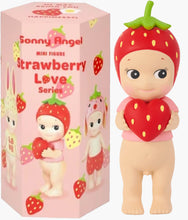 Load image into Gallery viewer, Sonny Angel - Strawberry Love Series

