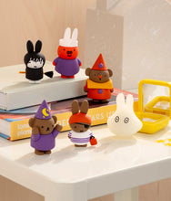 Load image into Gallery viewer, Smoko - Miffy &amp; Friends Dressing Up Figure - Blind Box
