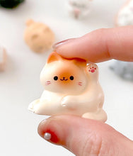 Load image into Gallery viewer, Random Cozy Cat Miniature Figure – Blind Box
