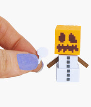 Load image into Gallery viewer, Minecraft Mine-Keshi Buildable Eraser Blind Bag
