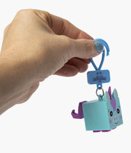 Load image into Gallery viewer, Pet Simulator X Collector Clip Blind Bag -  Series 1
