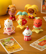 Load image into Gallery viewer, Smoko - Cirque Du Smoko - Blind Box Figure
