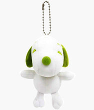 Load image into Gallery viewer, Snoopy - Plush Green Keychain
