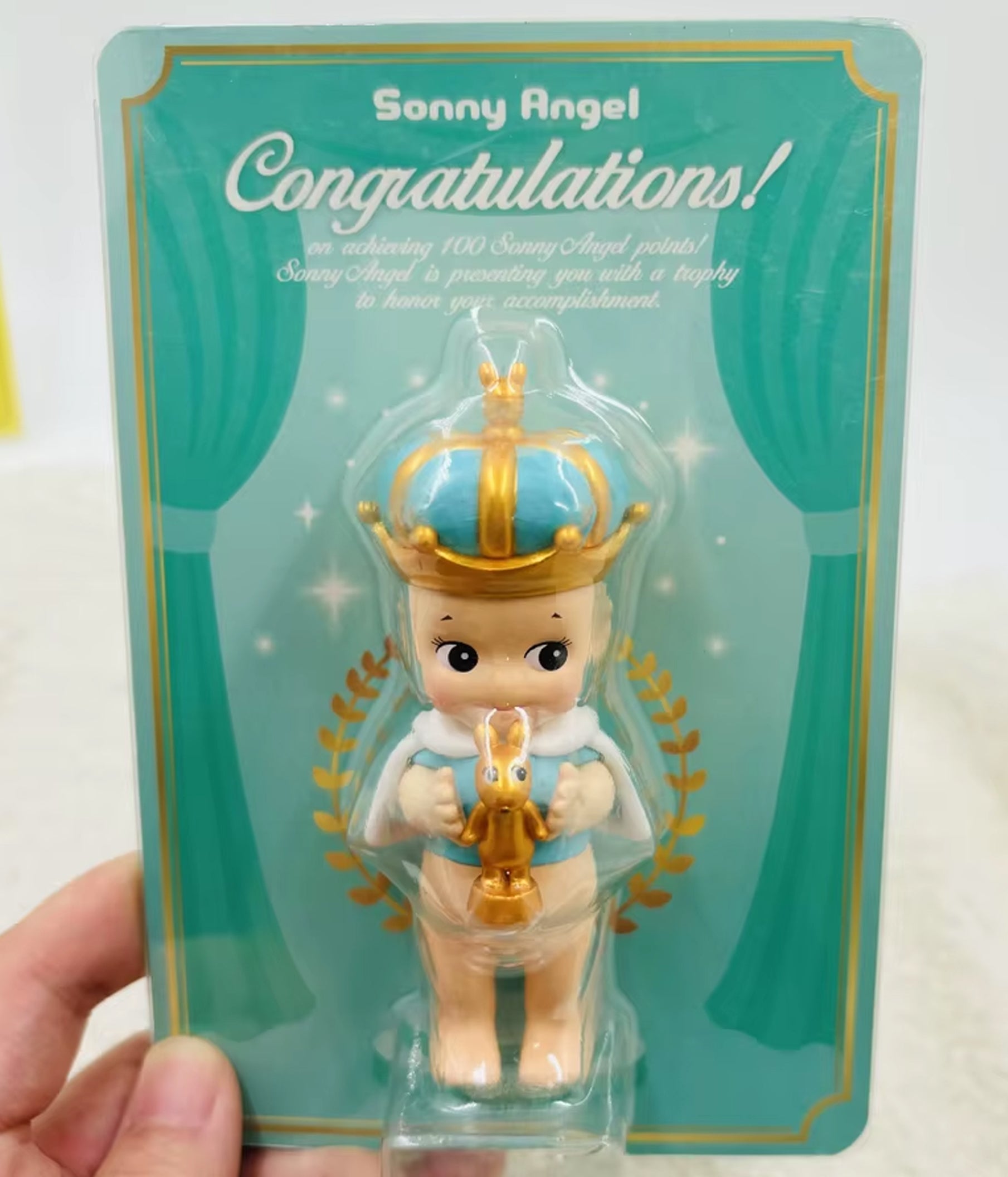 Sonny Angel - Mini Figure Crown - Blue Topaz – Pickaparty