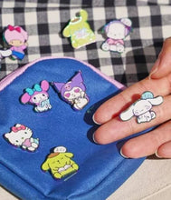 Load image into Gallery viewer, Sanrio Characters - Surprise My Badge With Candy - Blind Bag
