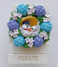 Load image into Gallery viewer, Snoopy - Wreath Collection - Blind Box Figure
