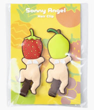 Load image into Gallery viewer, Sonny Angel - Harvest Hair Clip Set - Strawberry &amp; Pear
