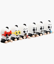 Load image into Gallery viewer, Terrifier 2 - Art the Clown Phone Buddies - Blind Box
