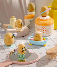 Load image into Gallery viewer, Smoko - Tayto Bathroom - Blind Box Figure
