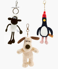 Load image into Gallery viewer, Wallace &amp; Gromit &amp; Shaun the Sheep Plush Keychain
